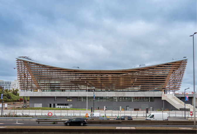 glass aquatics center 